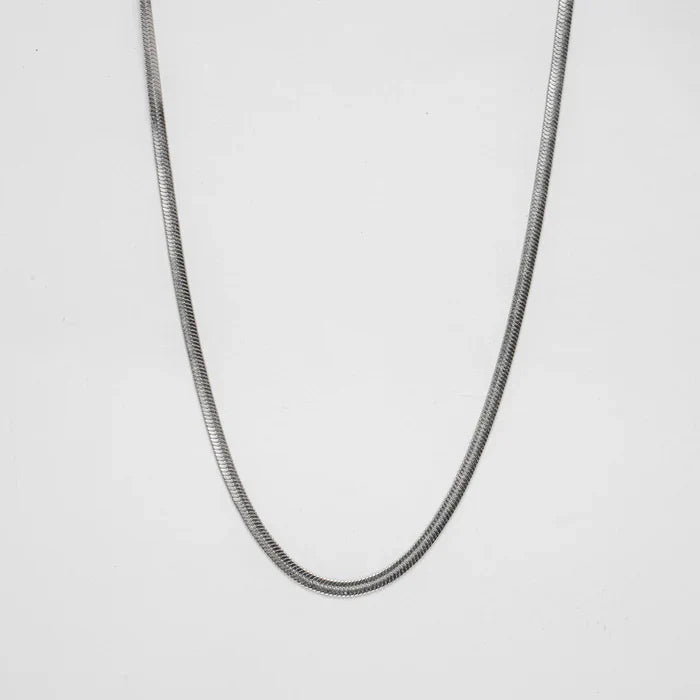 Eglutės rašto grandinėlė Stella