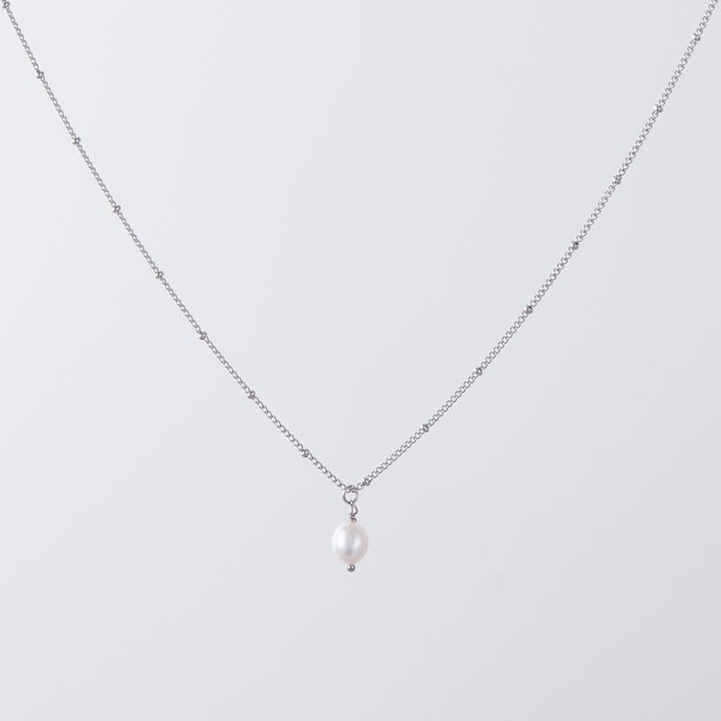 Barokinis kaklo vėrinys su perlu